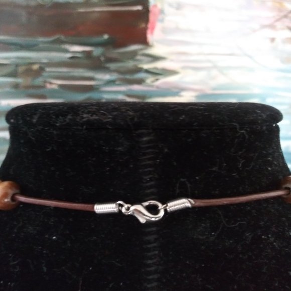 **CLEARANCE SALE** Southwest Style Necklace with Faux Turquoise Pendant - Picture 5 of 10